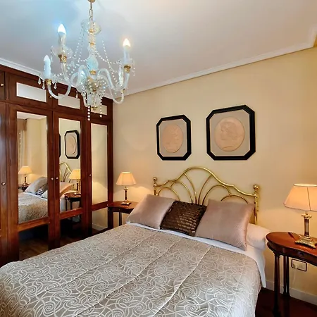 La Elegancia Del Centro By Alogest Zaragoza